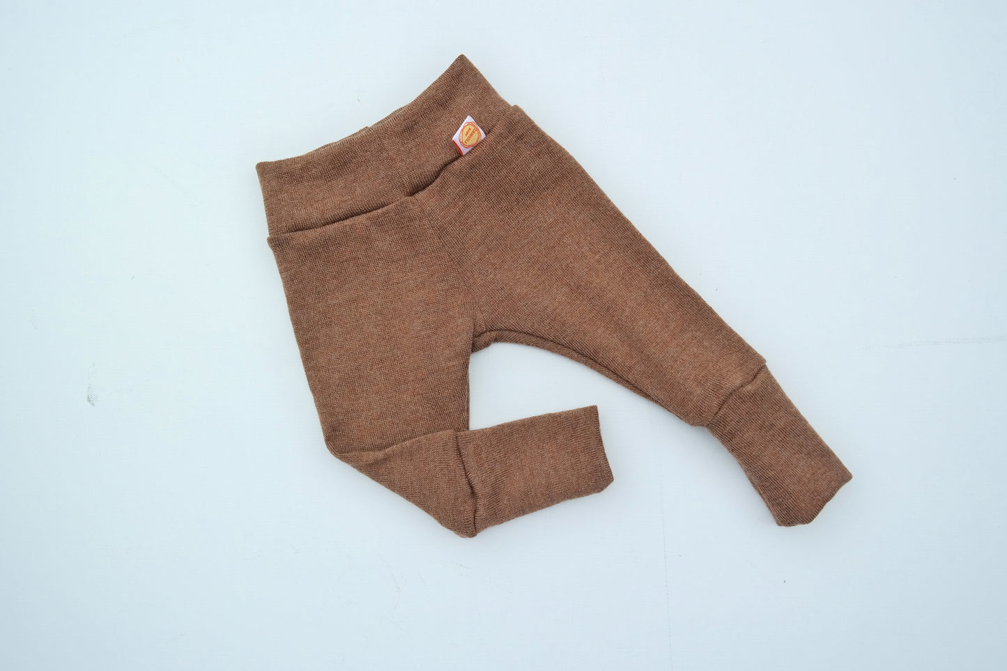Mitwachs-Hose für Babys 50/56 aus Upcycling Wolle in Hellbraun