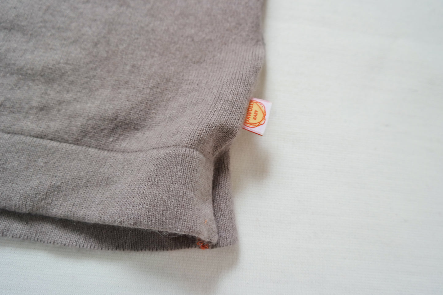 Unisex-Kleid Longshirt Langarmkleid 98/104 aus Upcycling Seide & Kaschmir in Hellbraun