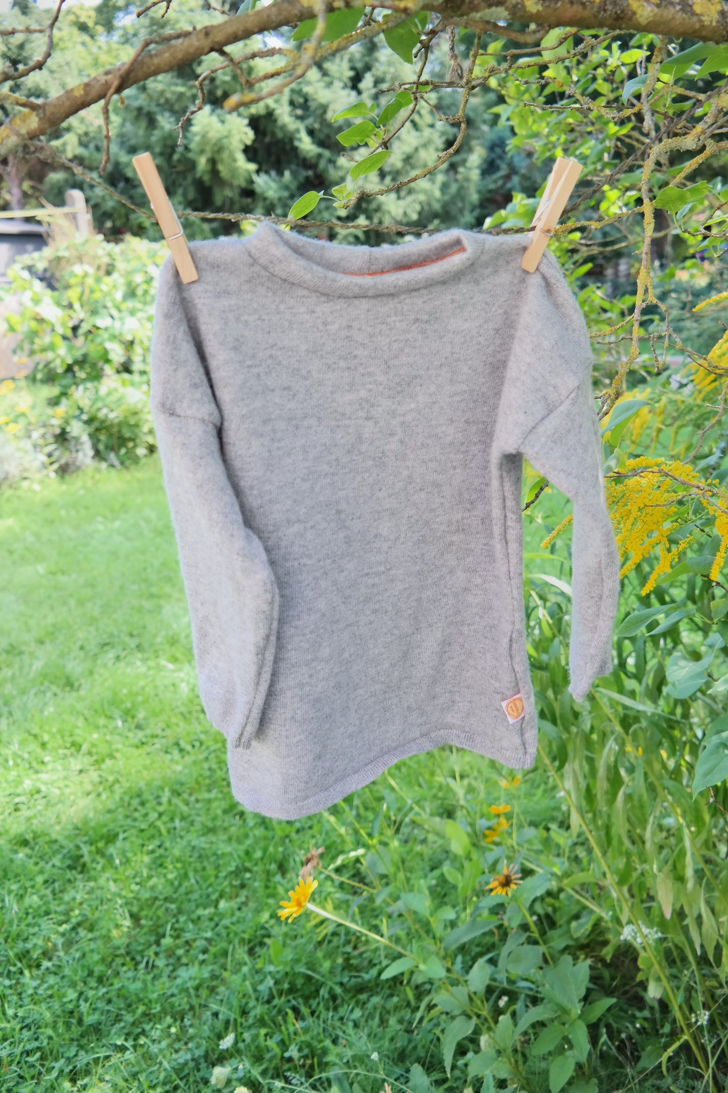 Sweater for babies toddlers 74/80 made of upcycled cashmere in peach-orange