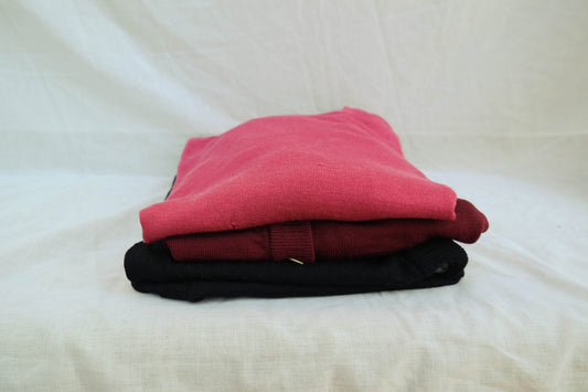 Upcycling-Materialpaket: 3 Wollpullover für kreative Projekte in Pink Lila Dunkelblau - Jawoll Baby