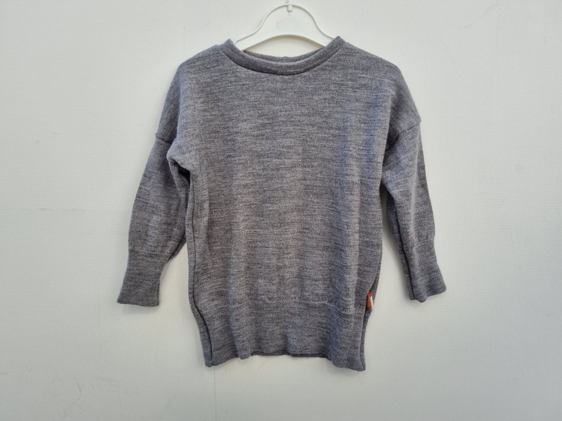 Pullover Longsleeve für Babys Kleinkinder 86/92 aus Upcycling Wolle in Grau - Jawoll Baby