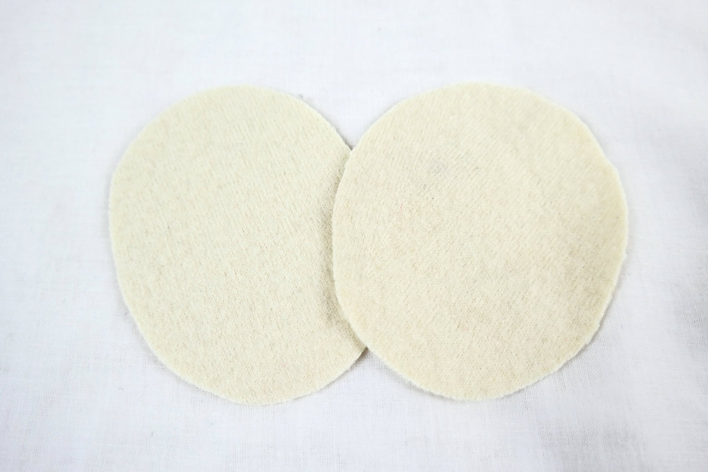 1 Paar Wollwalk Flicken Patches Upcycling-Wolle zum Wollkleidung reparieren in Cremeweiß Oval-Form - Jawoll Baby