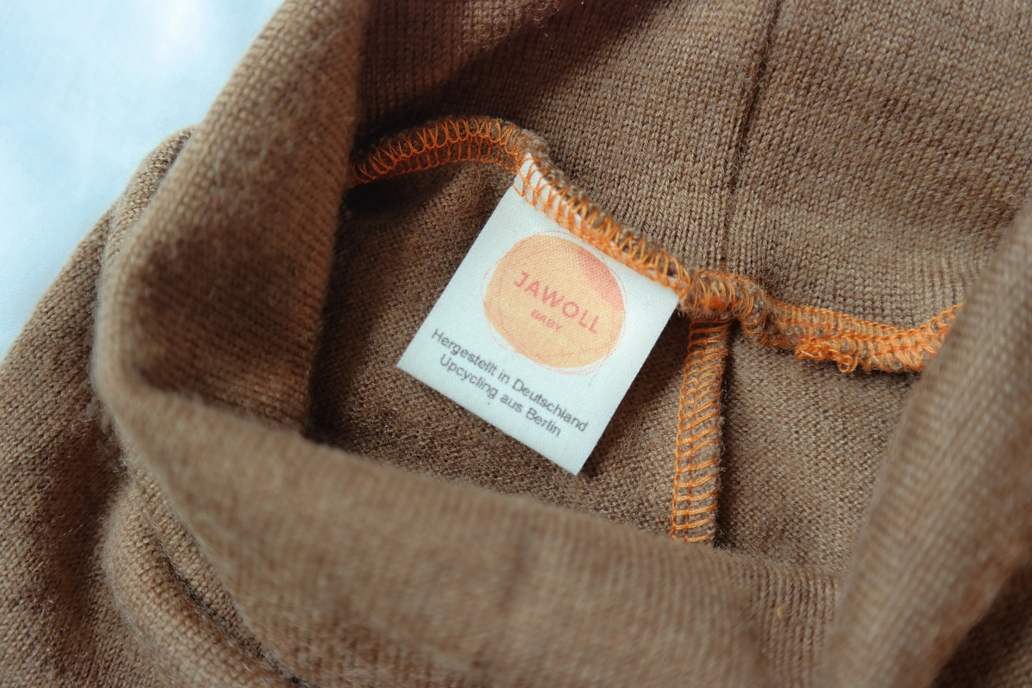 Sommerhose Knickerbocker für Babys aus Upcycling Wolle Größe 62/68 in Braun - Jawoll Baby