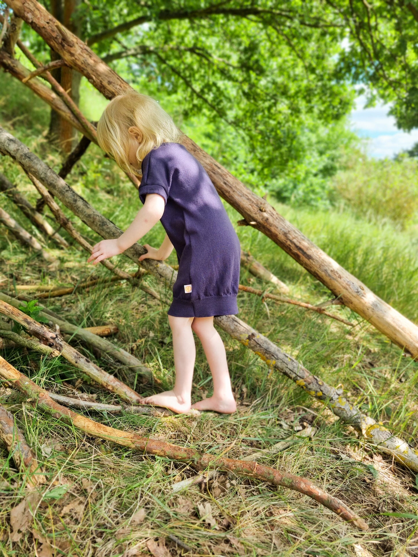 Unisex-Kleid Longshirt 110/116 aus 100% Upcycling Wolle in Braun - Jawoll Baby