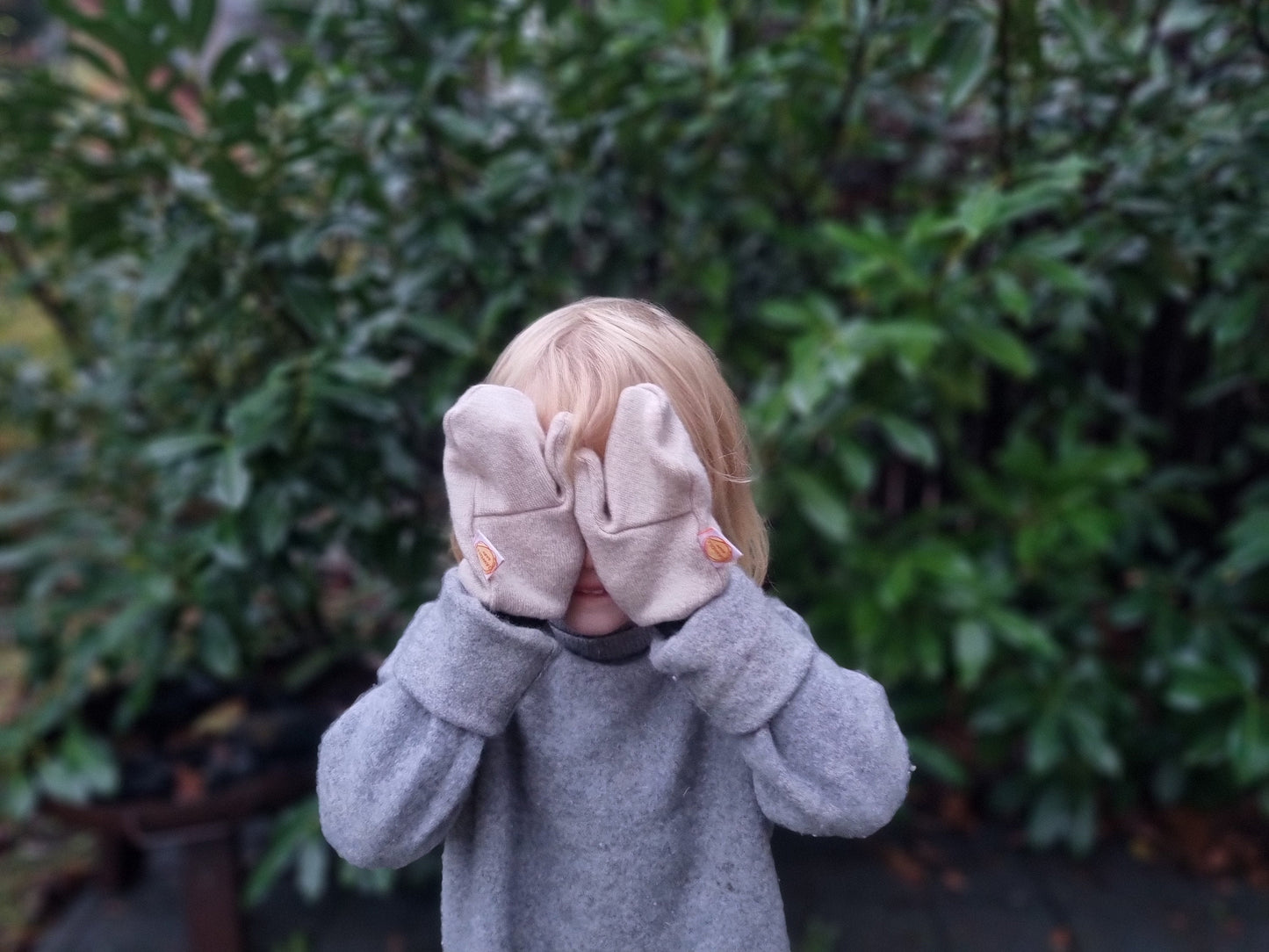 Handschuhe Fäustlinge für Kinder 3-5 J aus Upcycling Kaschmir & Wolle in Hellblau und Blau - Jawoll Baby