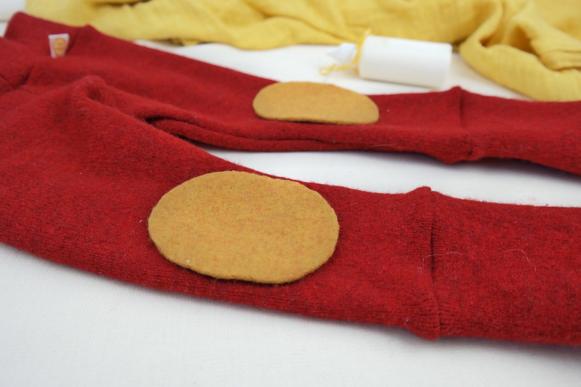 1 Paar Wollwalk Flicken Patches Upcycling-Wolle zum Wollkleidung reparieren in Senfgelb Oval-Form - Jawoll Baby
