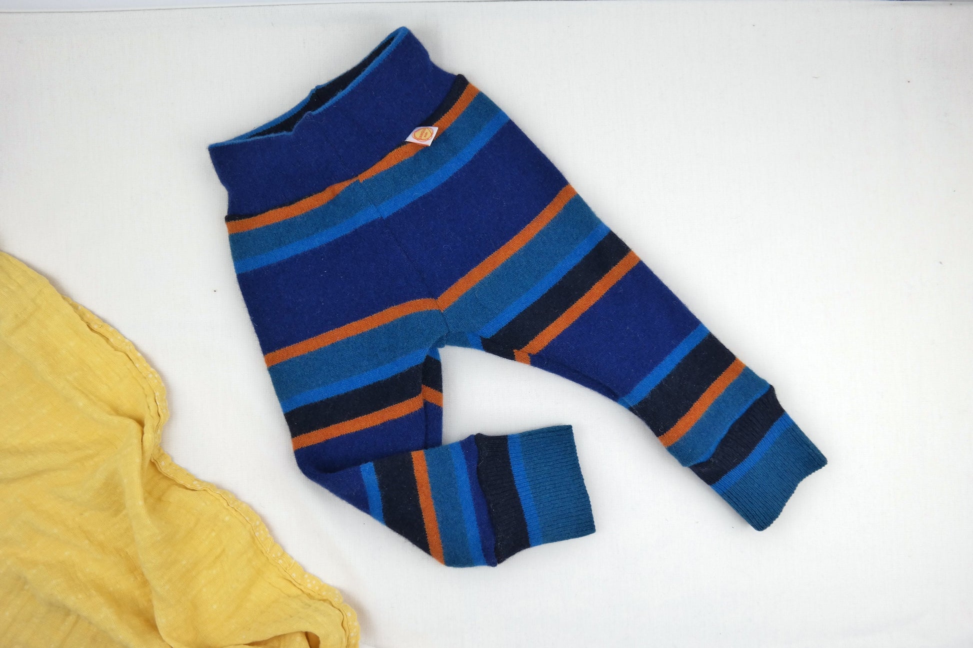 Wollwalk Outdoor-Hose für Kleinkinder 86/92 Upcycling 100% Wolle in Blau Orange gestreift - Jawoll Baby