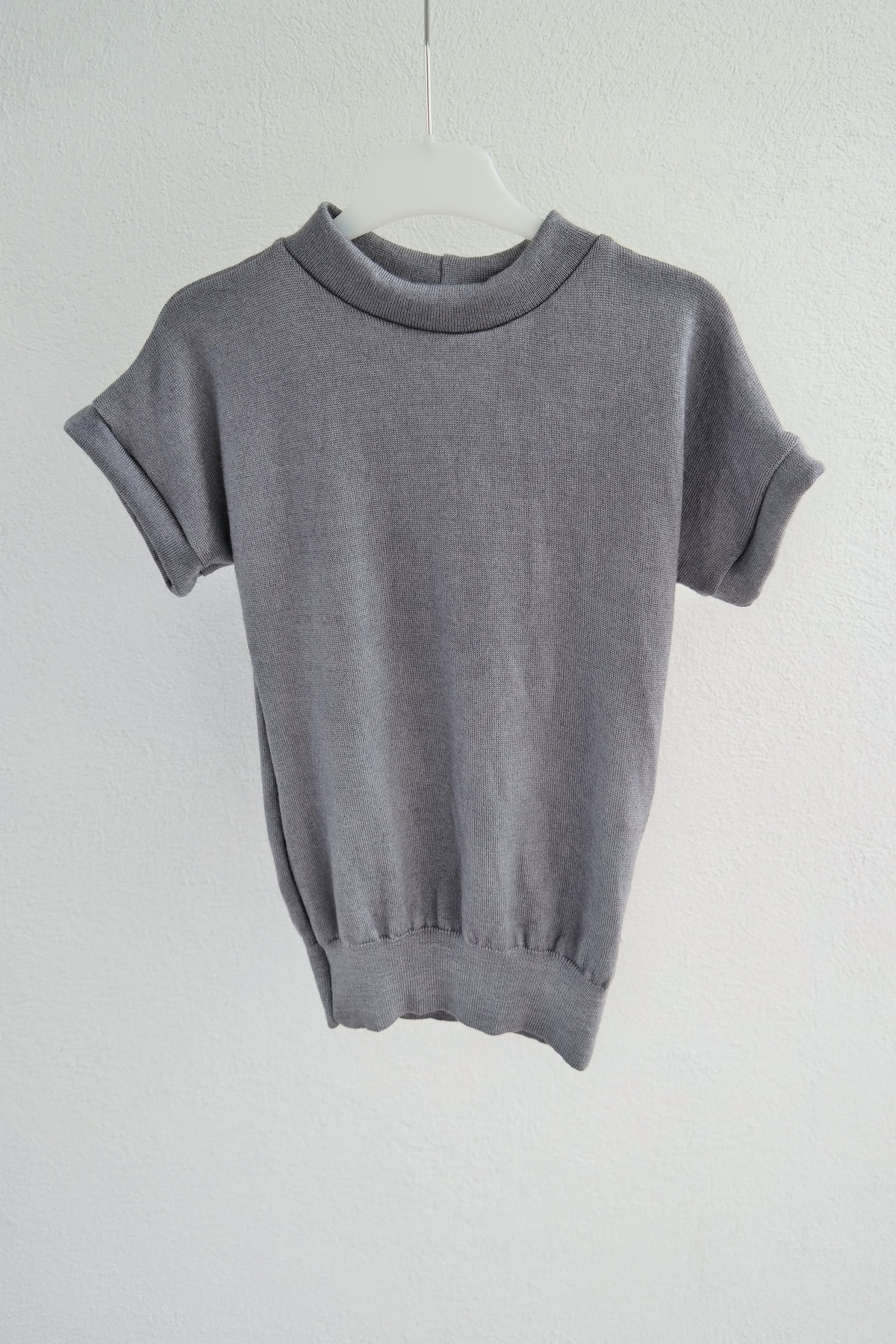 T-Shirt für Kinder 122/128 aus leichter Upcycling Wolle in Grau - Jawoll Baby