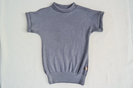 T-Shirt für Kinder 122/128 aus leichter Upcycling Wolle in Grau - Jawoll Baby