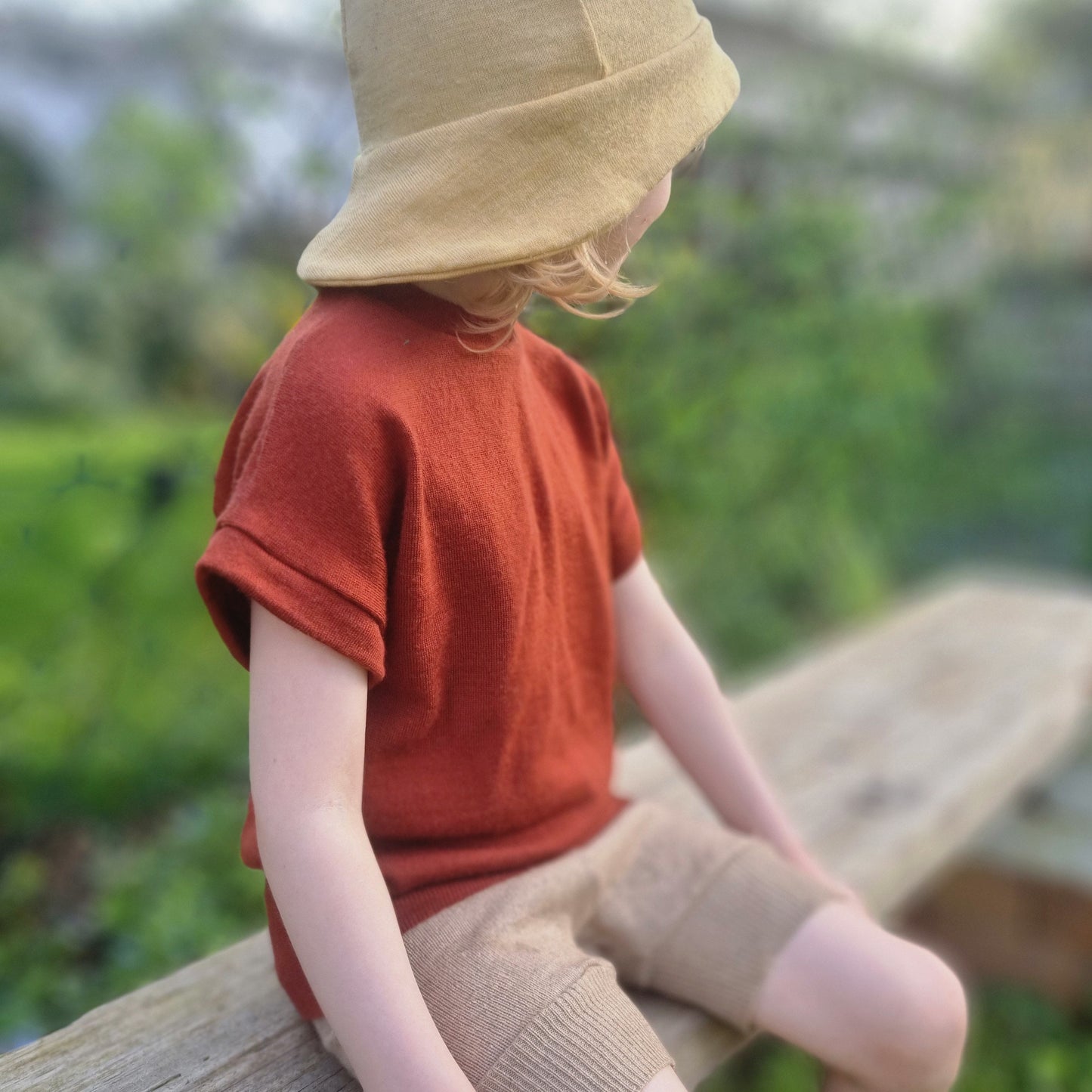 T-Shirt Unisex für Babys und Kinder aus leichter Upcycling Wolle in der Farbe deiner Wahl - Jawoll Baby