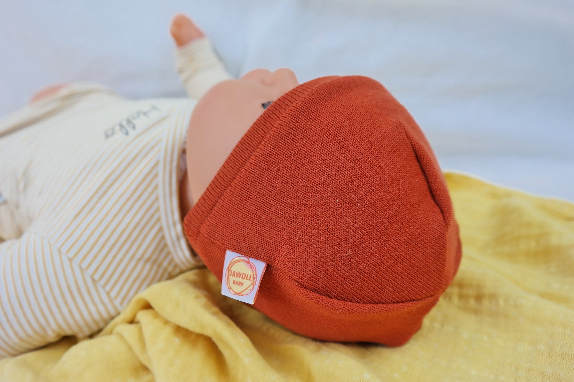 Leichte Mütze Sommer für Babys alle Farben aus Upcycling Wolle / Merinowolle - Jawoll Baby