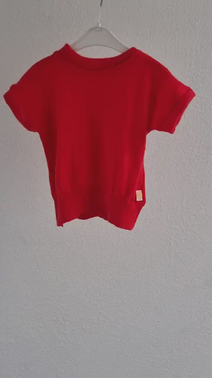 T-Shirt für Babys 74/80 aus leichter Upcycling Wolle in Rot