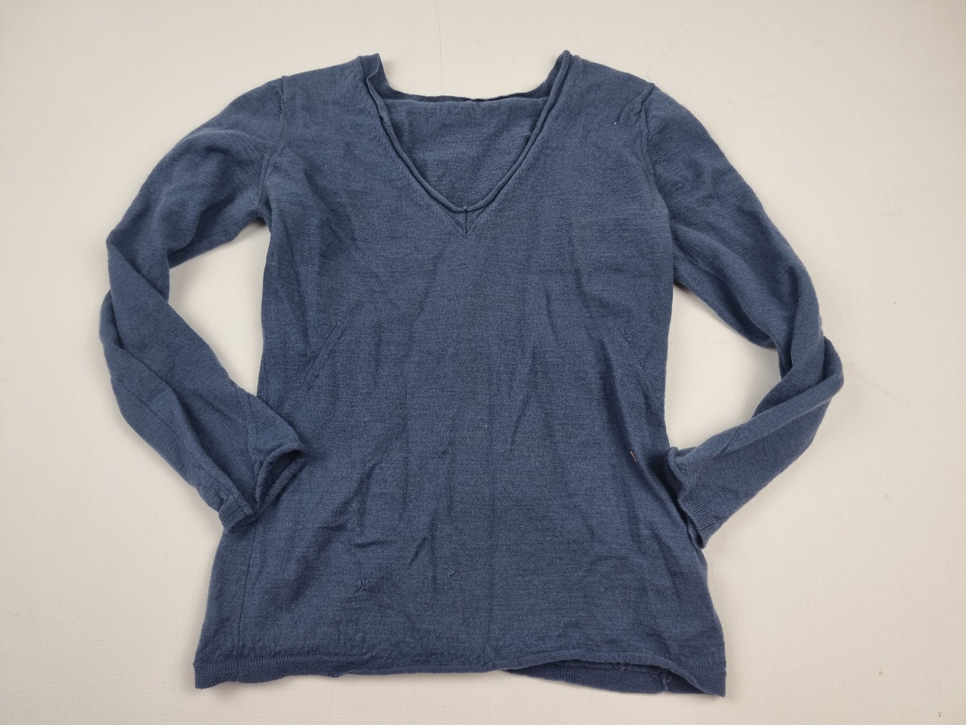 Upcycling-Materialpaket: 3 verdichtete Wollpullover für kreative Projekte in Blau und Pink - Jawoll Baby