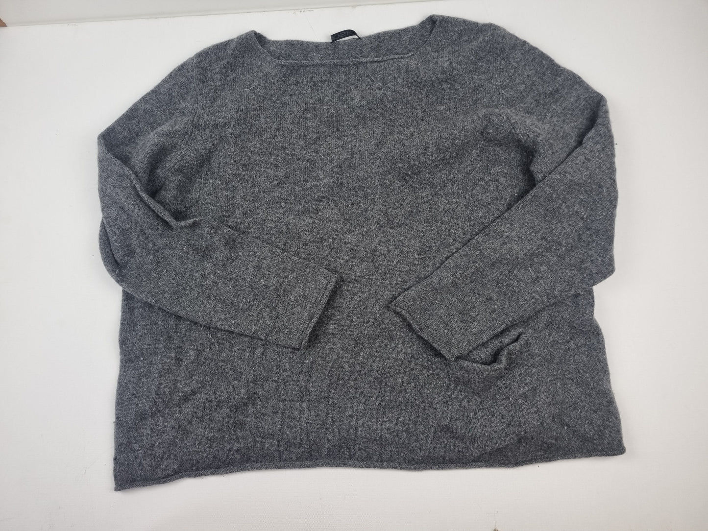 Upcycling material package: 3 cashmere sweaters for creative projects in beige tones