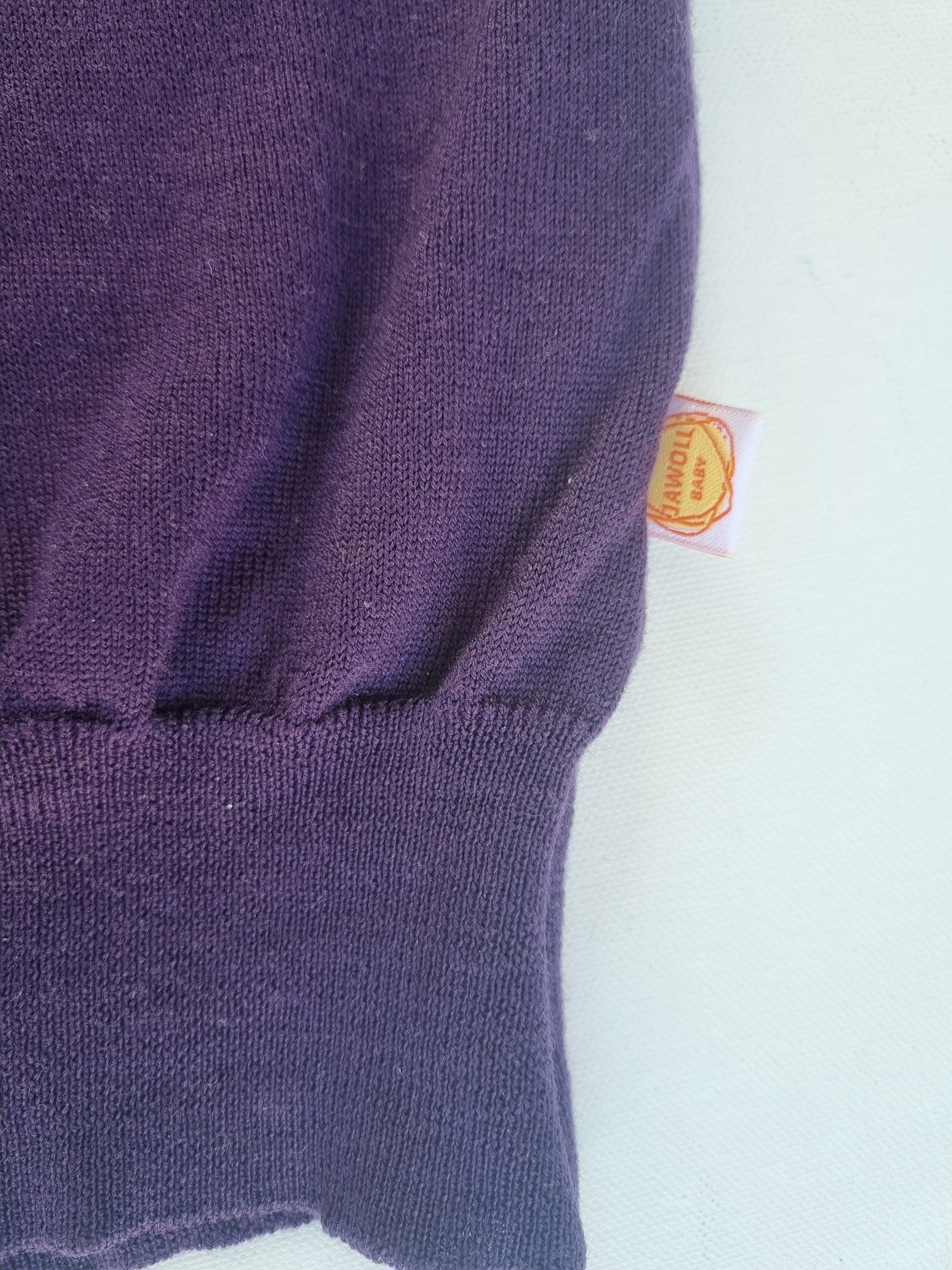 Unisex-Kleid Longshirt 98/104 aus Upcycling Merinowolle in Lila - Jawoll Baby