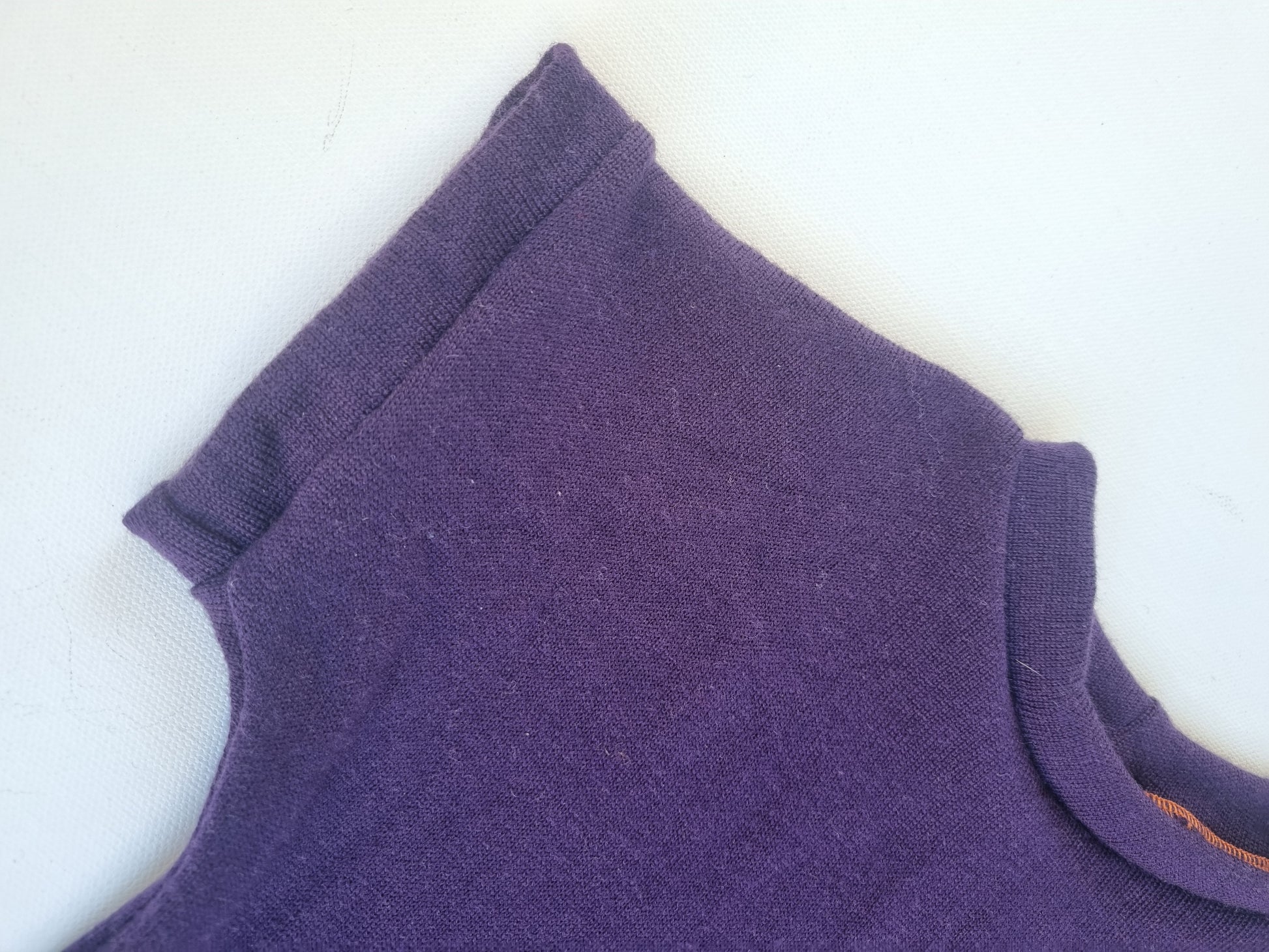 Unisex-Kleid Longshirt 98/104 aus Upcycling Merinowolle in Lila - Jawoll Baby