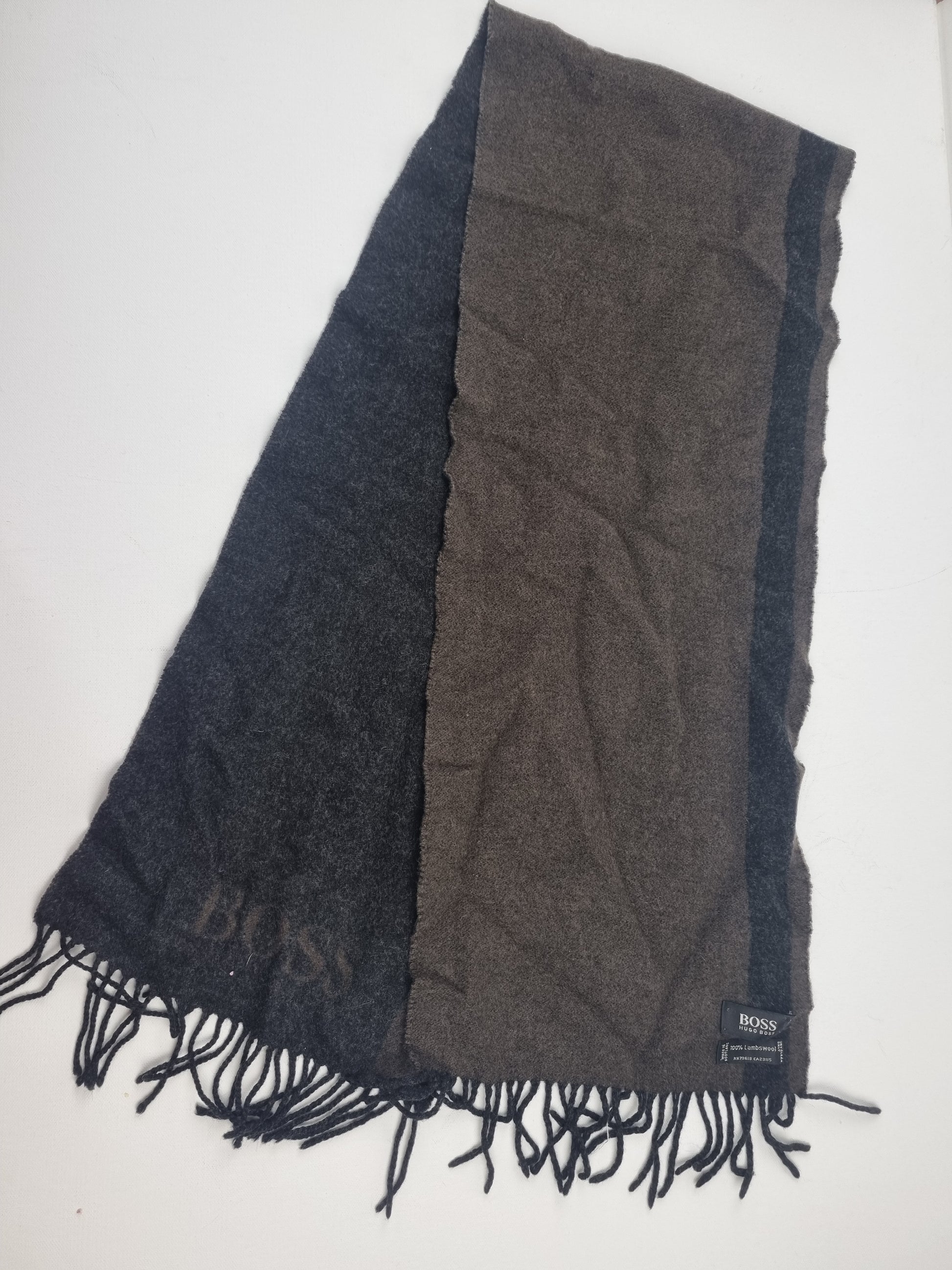 Upcycling-Materialpaket: 4 Woll-Schals für kreative Projekte - Jawoll Baby