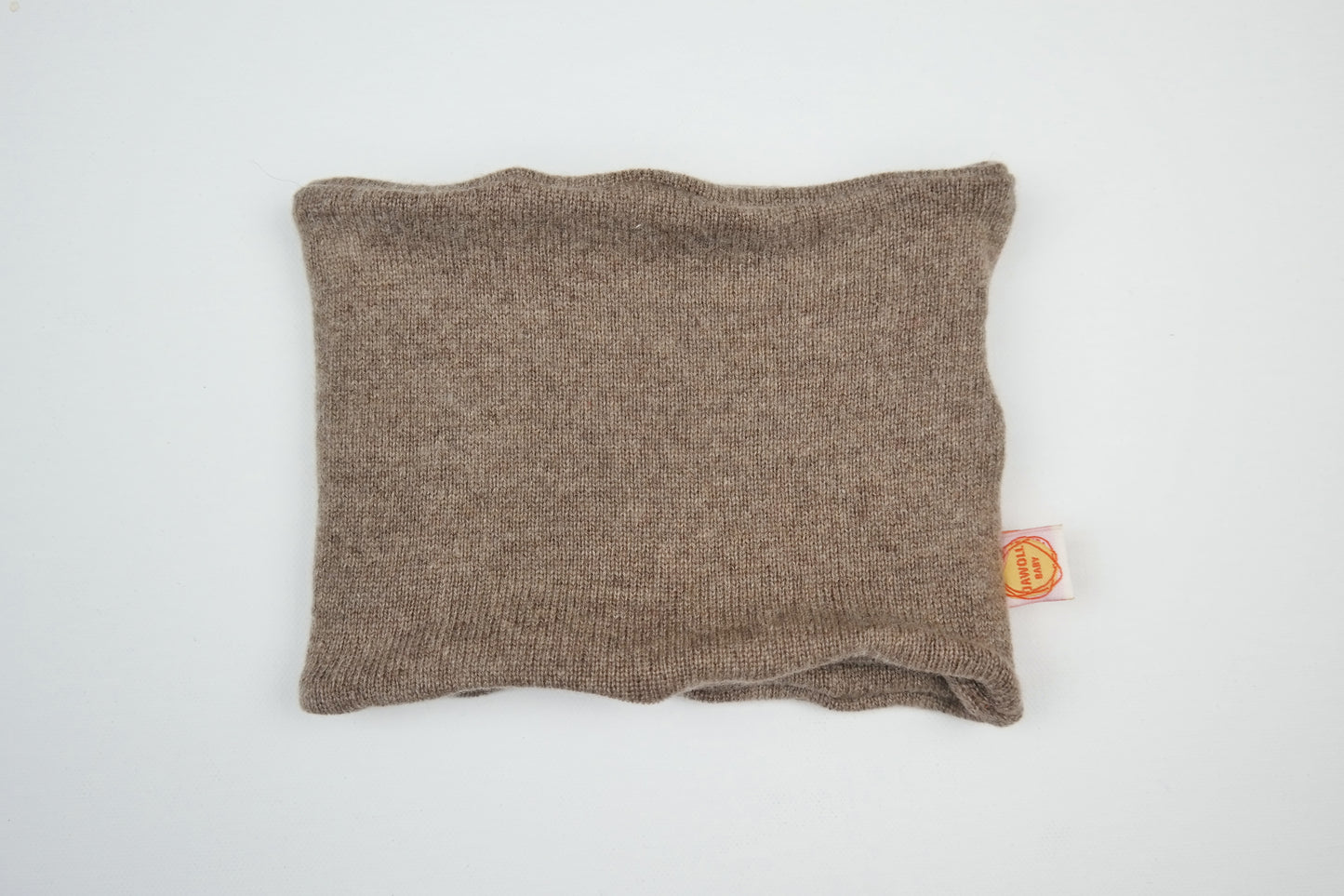 Loop Baby aus Upcycling Kaschmir in Hellbraun