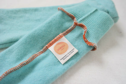 Stulpen für Babys 6-12 M aus Upcycling-Kaschmir in Mint