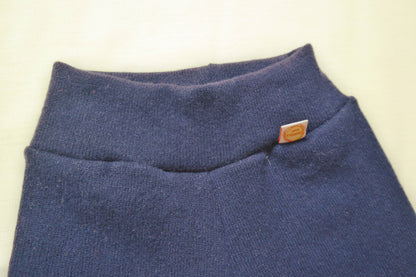 Outdoor-Hose für Kleinkinder 86/92 aus Upcycling Wolle in Dunkelblau