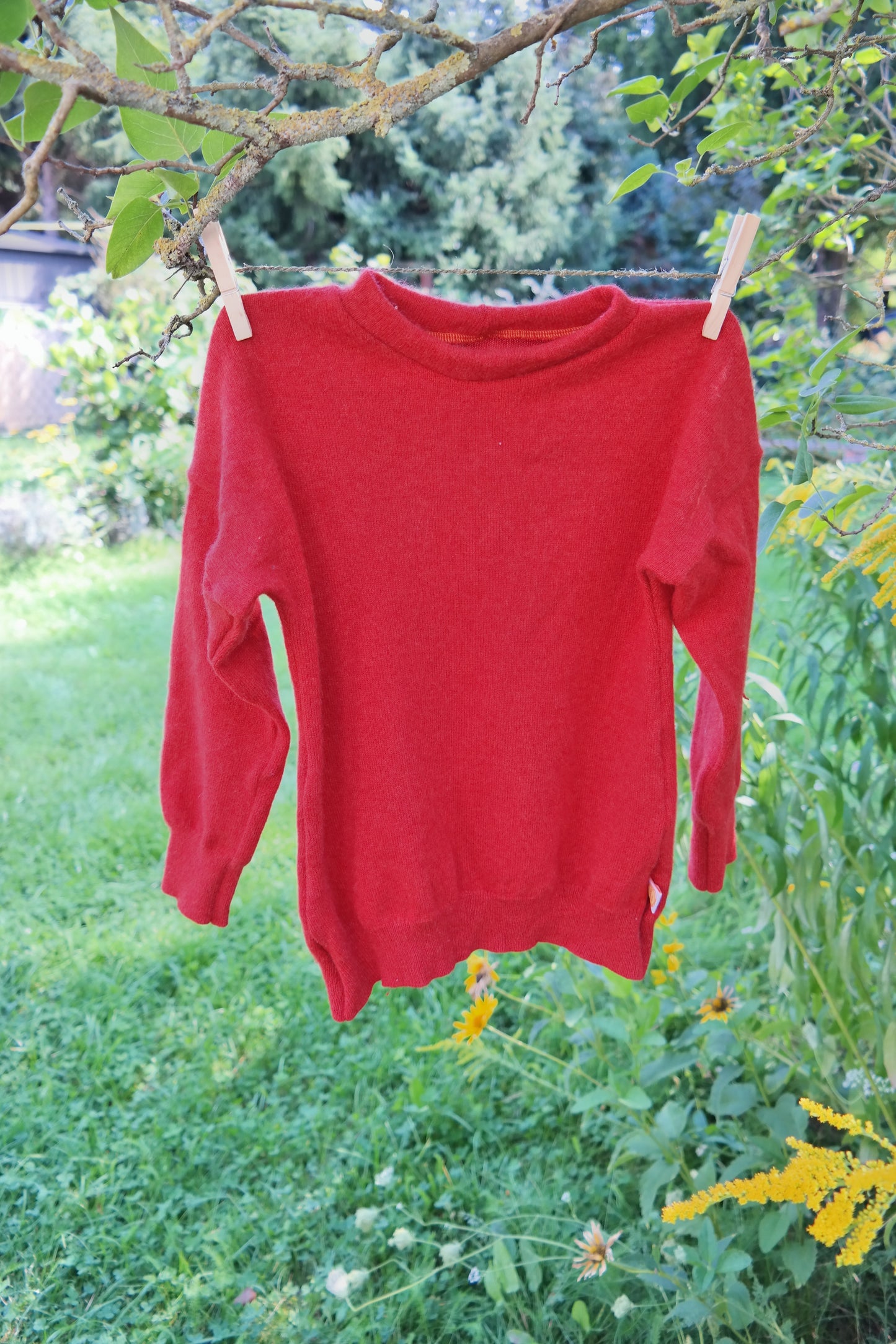 Sweater for toddlers children 110/116 made of upcycled cashmere in blue beige striped