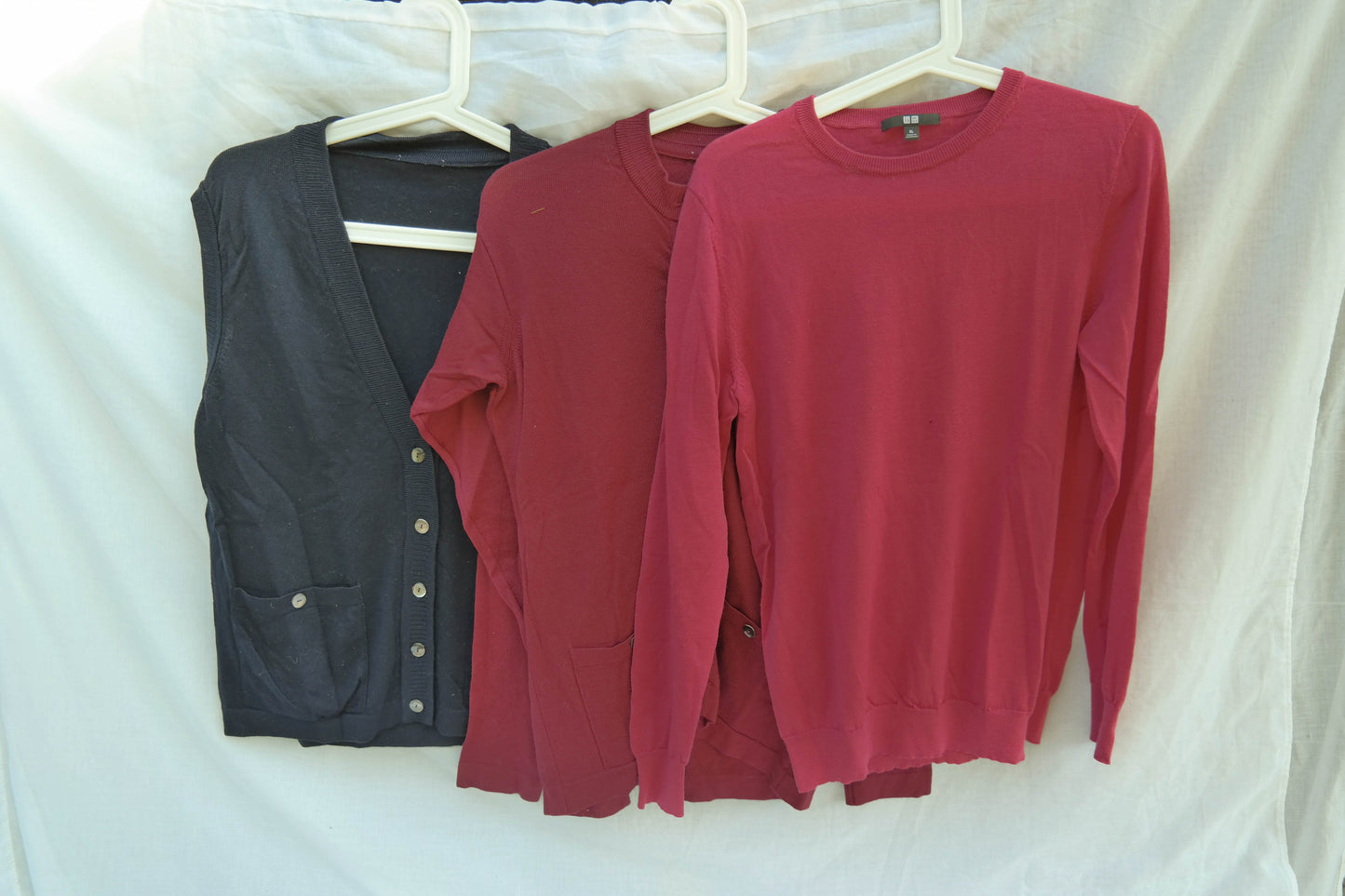 Upcycling material package: 3 wool sweaters for creative projects in pink, purple, dark blue