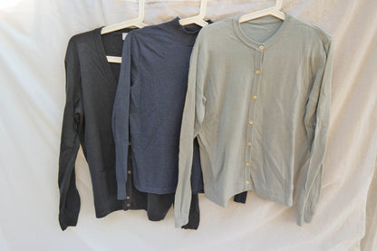 Upcycling material package: 3 wool sweaters for creative projects in shades of blue