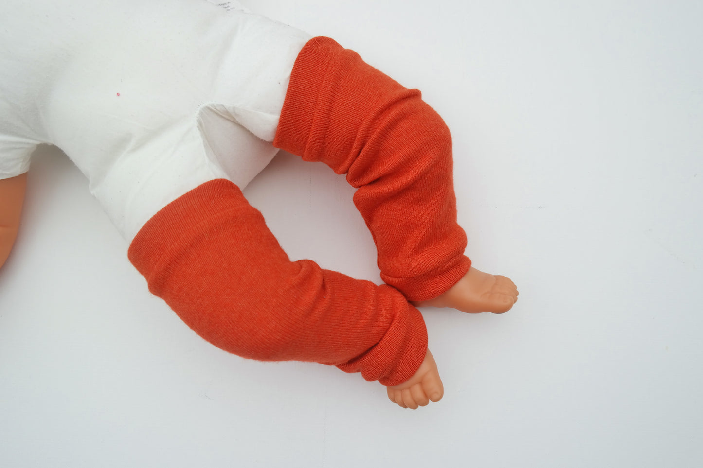 Leg warmers for babies 0-6 M made from upcycled cashmere &amp; silk in blue