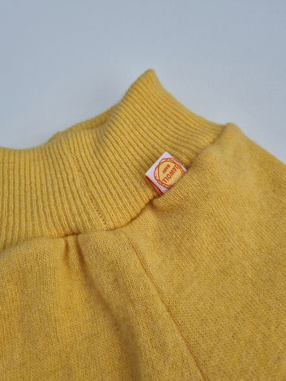 Grow-along trousers 62/68 made from upcycled wool in pastel yellow