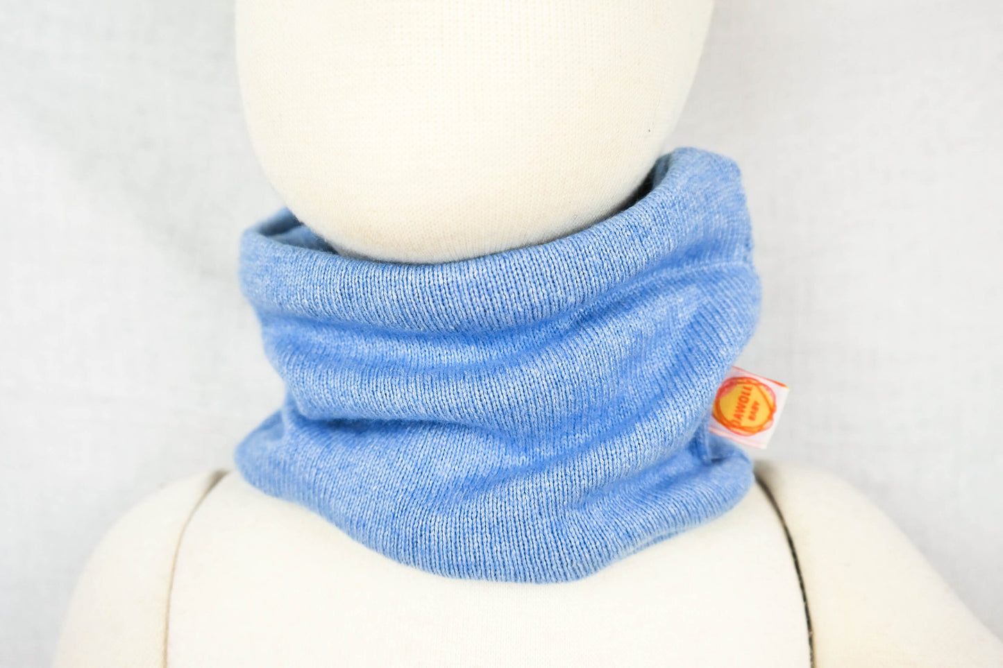 Loop für Babys aus Upcycling Seide & Kaschmir in Hellblau
