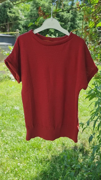 T-Shirt für Kinder 122/128 aus leichter Upcycling Merinowolle in Masala Rot
