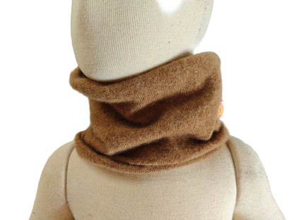 Loop für Kleinkinder aus Upcycling Kaschmir in Hellbraun