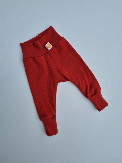 Mitwachs-Hose für Babys 50/56 aus Upcycling Merinowolle in Melonenrosa