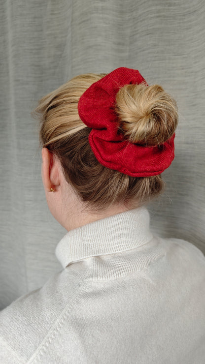 Scrunchie Haargummi aus Upcycling Kaschmir & Seide für Kinder und Erwachsene in Rostrot