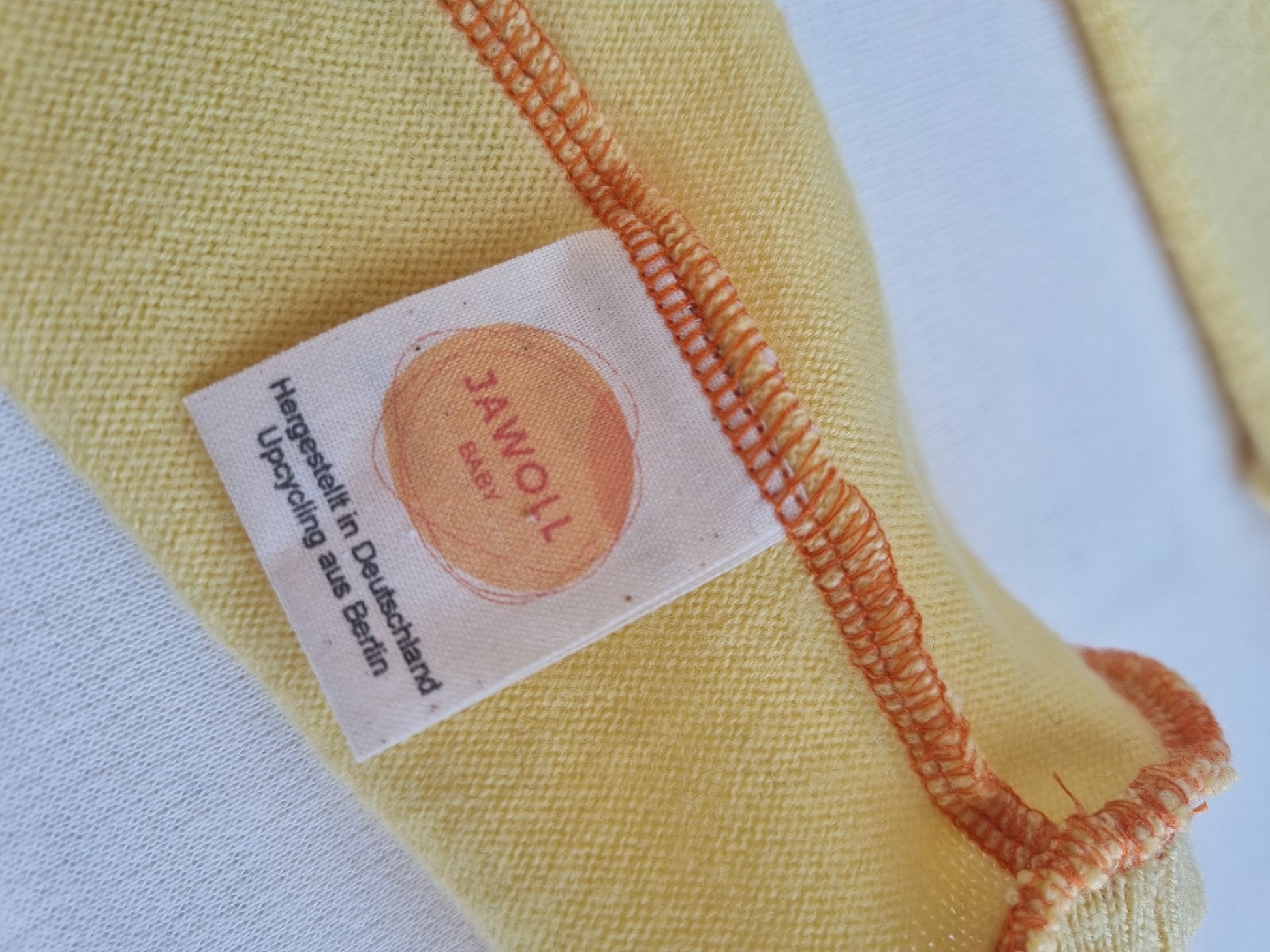 sonnensegel bei jawoll Tragestulpen Beinstulpen für Babys aus Upcycling aus Wolle natürlicher – Jawoll Baby
