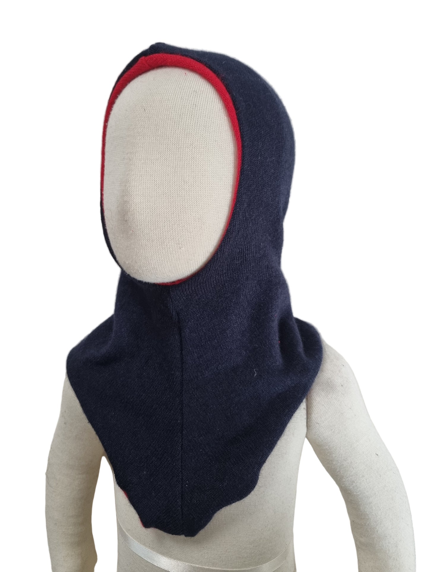 Reversible hat for toddlers KU 52 - 55 made from upcycled silk &amp; cashmere in red and dark grey