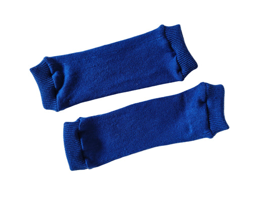 Stulpen für Babys 6-12M aus Upcycling Seide & Kaschmir in Royalblau