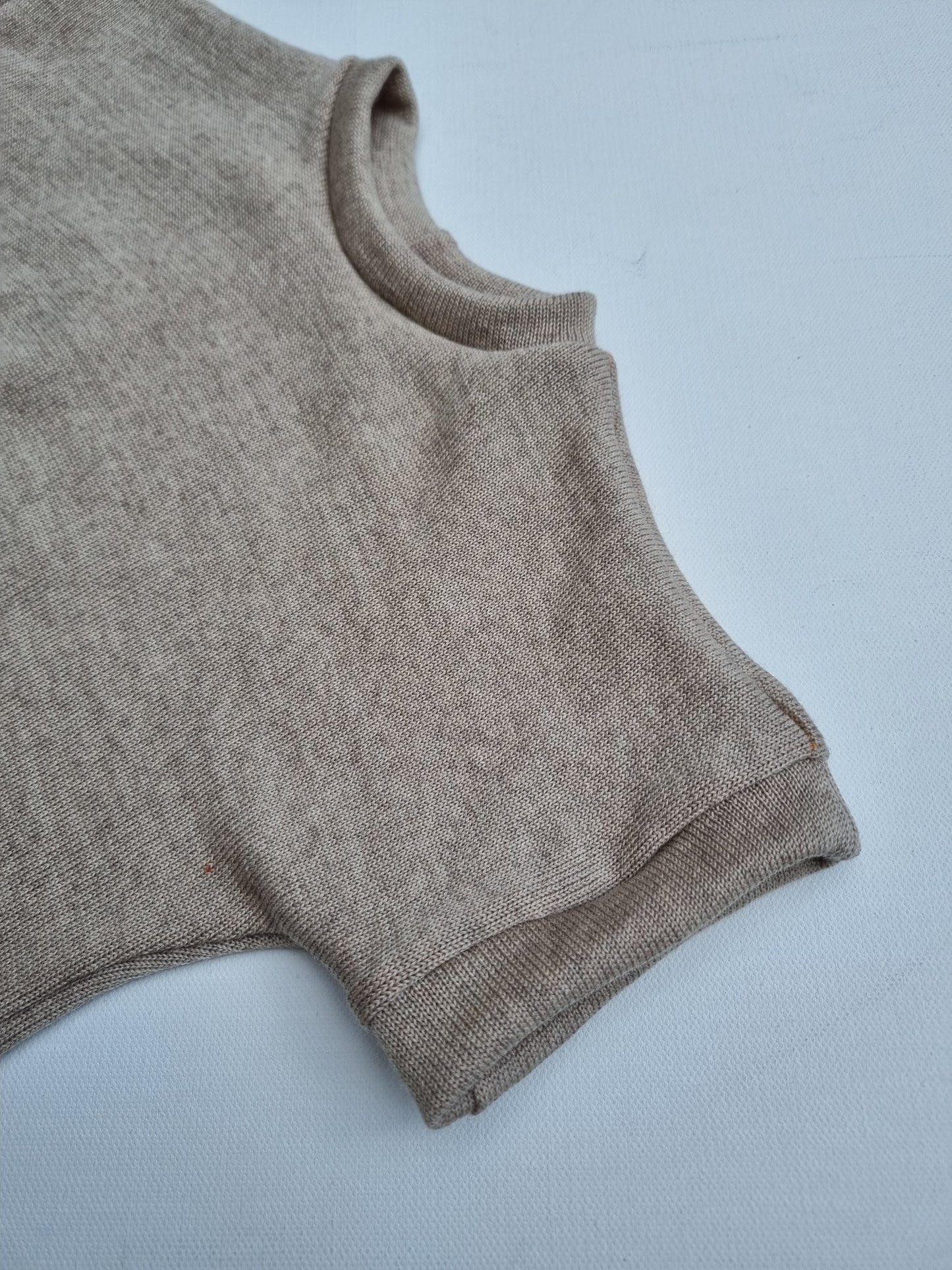 Unisex-Kleid Longshirt 110/116 aus 100% Upcycling Merinowolle in Beige