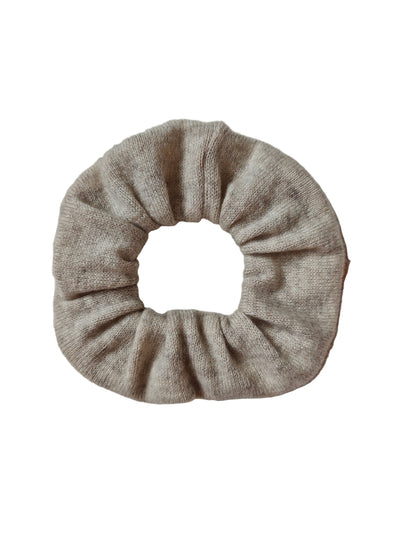 Scrunchie Haargummi aus Upcycling Kaschmir für Kinder und Erwachsene in Natur