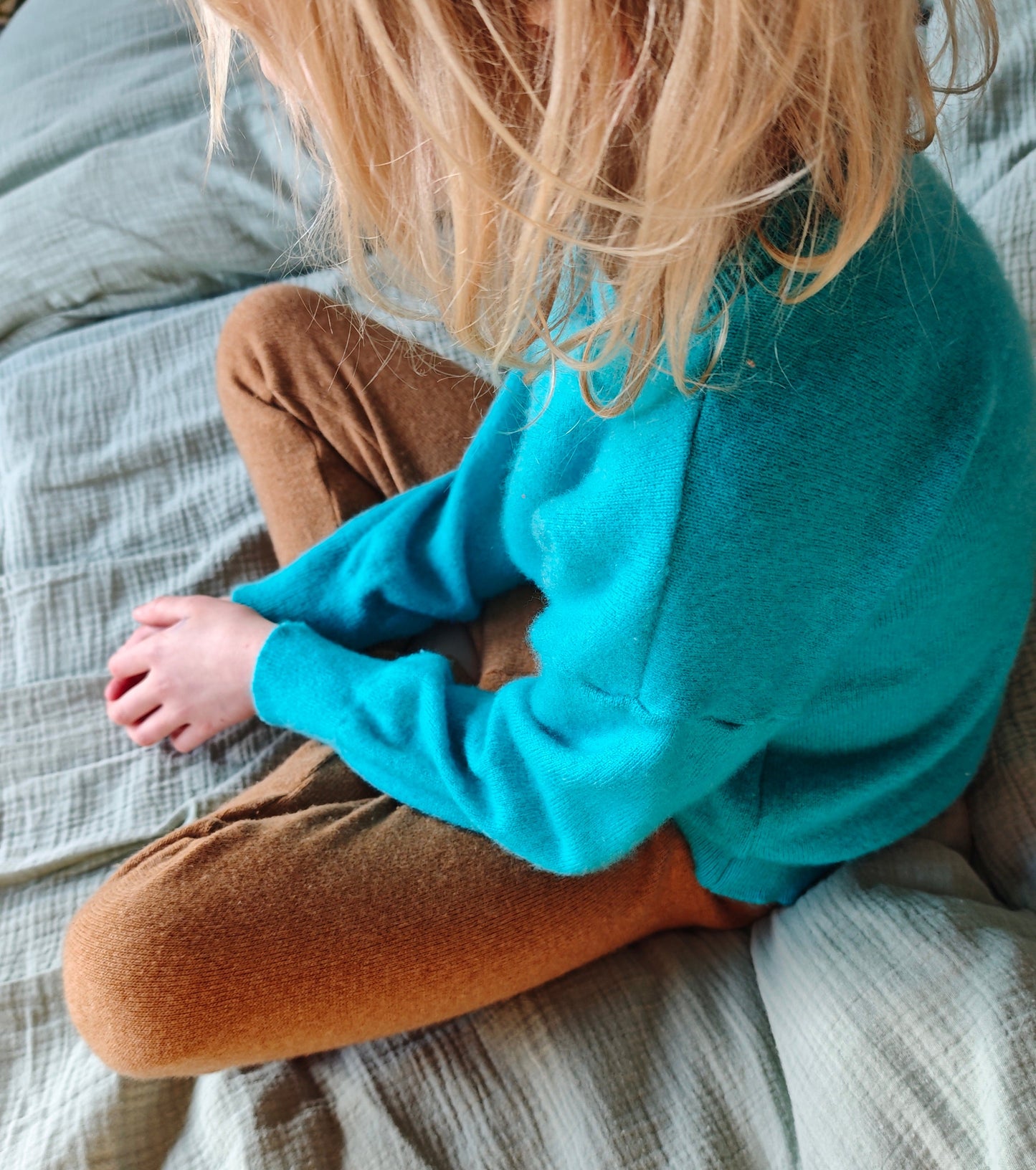 Pullover für Kleinkinder Kinder 110/116 aus 100% Upcycling Kaschmir in Türkis