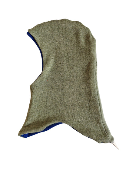 Wende-Schlupfmütze für Babys KU 43 - 48 aus Upcycling Seide & Kaschmir in Blau und Olivgrün
