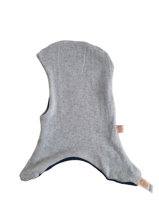 Wende-Schlupfmütze für Babys KU 43 - 48 aus Upcycling Seide & Kaschmir in Hellblau und Dunkelblau