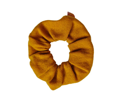 Scrunchie Haargummi aus Upcycling Kaschmir für Kinder und Erwachsene in Senfgelb