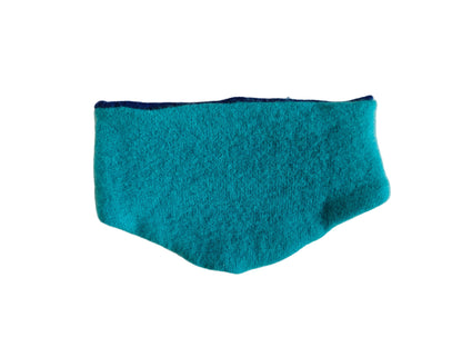 Dreieckstuch Schal mitwachsend wendbar für Babys aus Upcycling Kaschmir in Blau und Türkis